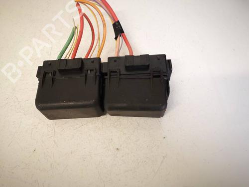 Used Fuse box Fuse box RENAULT SCÉNIC II (JM0/1_) 1.5 dCi (JM16) (103 hp) 36060320 36060320