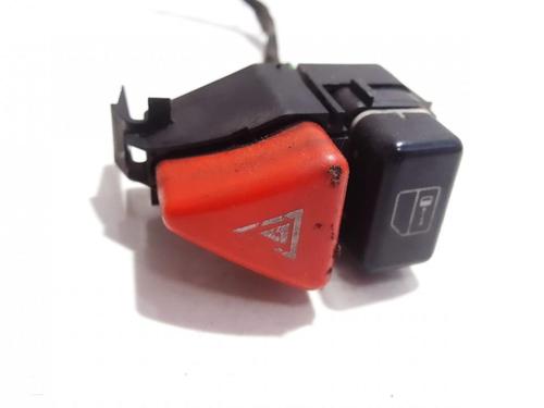 Used Warning switch Warning switch MERCEDES-BENZ A-CLASS (W168) A 170 CDI (168.008) (90 hp) 35840110 35840110
