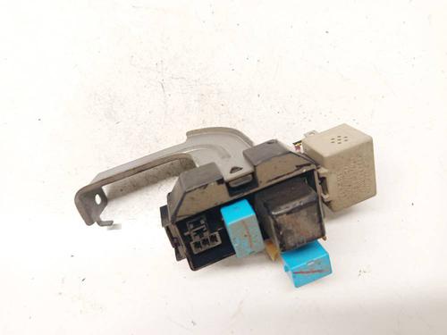 Used Fuse box LEXUS RX (_U3_) 400h (MHU38_) (211 hp) 32533148