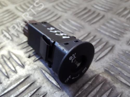 Used Switch Switch NISSAN NOTE (E11, NE11) 1.4 (88 hp) 33495431 33495431