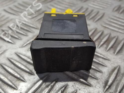 Kombi Kontakt / Stilkkontakt Kombi Kontakt / Stilkkontakt AUDI 80 B3 Saloon (893, 894, 8A2) 1.8 E (112 hp) 35665199 35665199