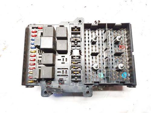 Used Fuse box Fuse box CHRYSLER VOYAGER / GRAND VOYAGER III (GS_, NS_) 2.5 TD (116 hp) 33482787 33482787