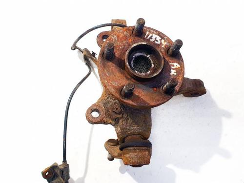 Used Left front steering knuckle Left front steering knuckle TOYOTA AVENSIS (_T25_) 2.0 D-4D (CDT250_, CDT250R) (116 hp) 40276191 40276191