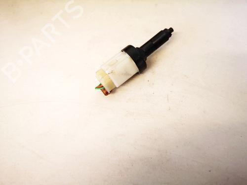 Módulo eletrónico Módulo eletrónico IVECO DAILY III Van 29 L 12 V (ALKA41A2, ALLA52A2, ALKA42A2) (116 hp) 35516966 35516966