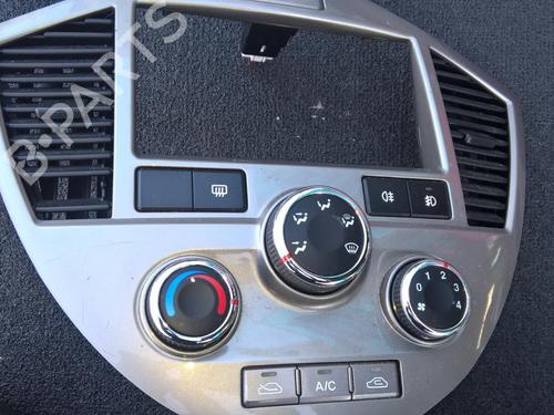 Used Climate control Climate control 35880080 35880080