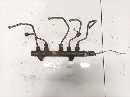 Used Injection rail Injection rail 35160731 35160731