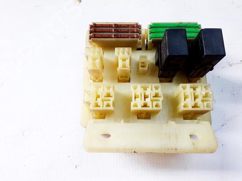 Used Fuse box Fuse box VOLVO V40 Estate (645) 1.9 DI (115 hp) 33524598 33524598