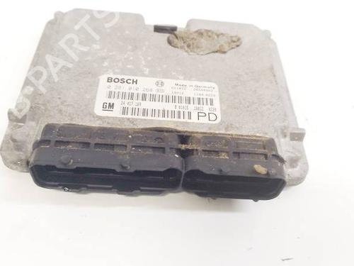 Used Engine control unit (ECU) OPEL ZAFIRA A MPV (T98) 2.0 DTI 16V (F75) (101 hp) 32618269