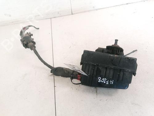 Used Fuse box Fuse box CHRYSLER 300C Touring (LX, LE) 3.0 CRD (218 hp) 32884086 32884086