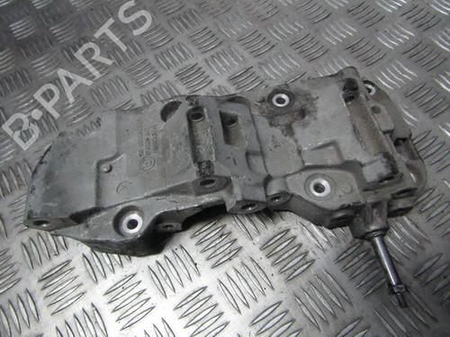 Used Support Support BMW 5 (F10) 525 d (204 hp) 33495998 33495998