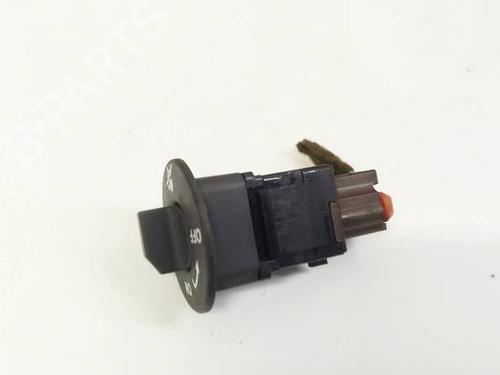 switch-renault-laguna-iii-bt01-2007-2008-2009-2010-2011-2012-2013-2014-2015-32603559 main image
