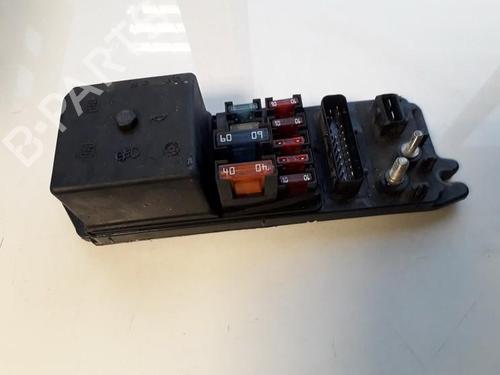 Used Fuse box Fuse box ALFA ROMEO 166 (936_) 2.4 JTD (936A2B__) (140 hp) 33512355 33512355