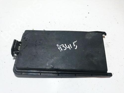 Used Fuse box Fuse box MERCEDES-BENZ C-CLASS (W202) C 220 CDI (202.133) (125 hp) 33504012 33504012