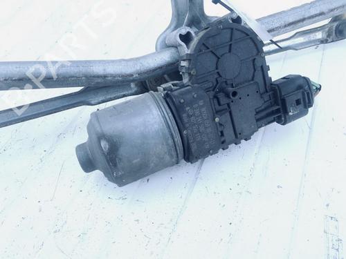 Used Front wiper motor Front wiper motor 35605981 35605981