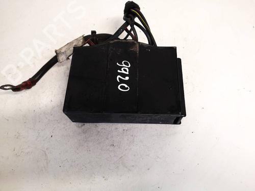 Used Fuse box Fuse box 32595835 32595835