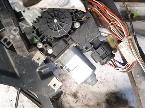 Used Left front window motor Left front window motor 35524806 35524806