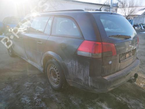 Fuse box OPEL VECTRA C (Z02) 1.9 CDTI (F69) | BP32599257E1