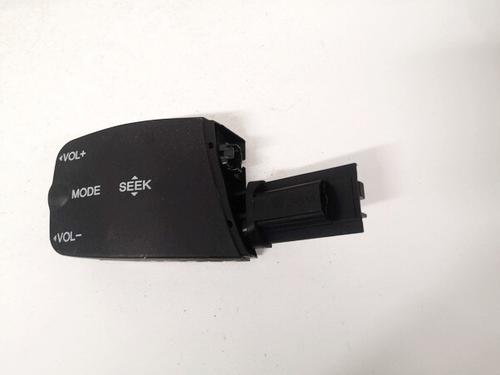 Used Steering wheel controls Steering wheel controls 35476139 35476139