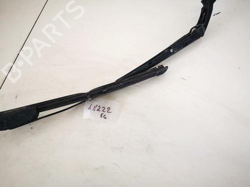 front-windshield-wiper-arm-toyota-yaris-_p9_-2005-2006-2007-2008-2009-2010-2011-2012-2013-2014-32911568 main image
