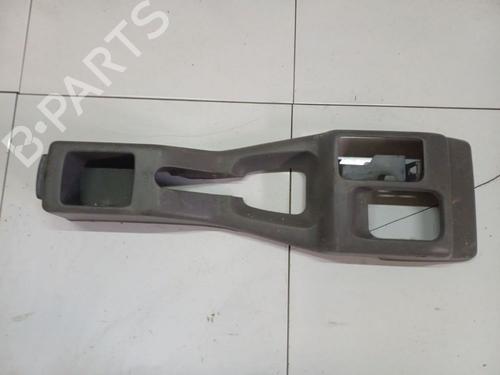 Used Middle console Middle console 36821682 36821682