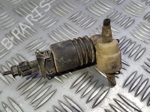 Used Washer pump Washer pump OPEL VECTRA B (J96) 2.0 i 16V (F19) (136 hp) 35679635 35679635