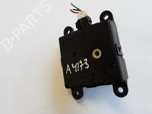electronic-module-nissan-primera-hatchback-p12-2002-33504728 main image