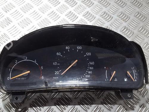 Used Instrument cluster Instrument cluster 35697168 35697168