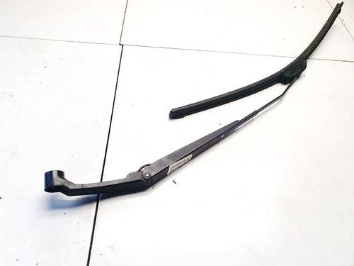front-windshield-wiper-arm-audi-a4-b5-8d2-1994-1995-1996-1997-1998-1999-2000-2001-32542818 main image