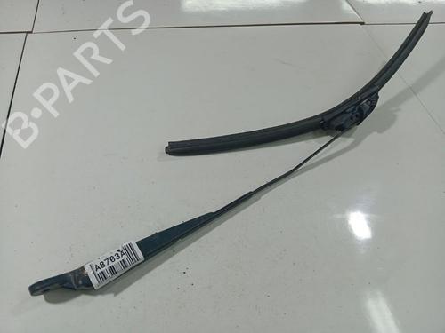 Used Front windshield wiper arm Front windshield wiper arm 39456544 39456544