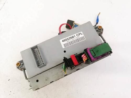 Used Fuse box Fuse box FIAT DOBLO MPV (119_, 223_) 1.9 JTD (223AXE1A) (100 hp) 32922799 32922799