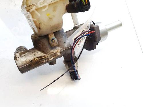 Used Brake master cylinder Brake master cylinder 37093754 37093754