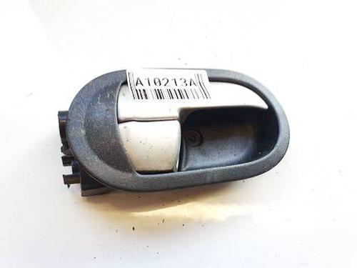 Højre fortil invendig håndtag Højre fortil invendig håndtag MITSUBISHI COLT VI (Z3_A, Z2_A) 1.3 (Z21A) (95 hp) 34987013 34987013