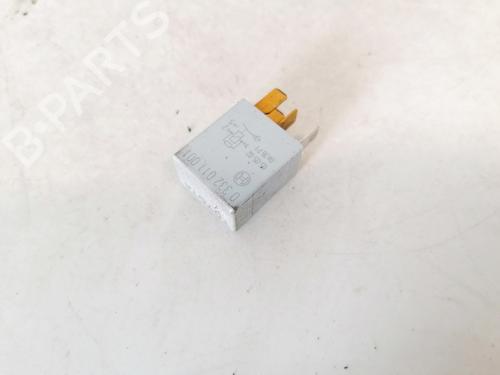 Used Electronic sensor Electronic sensor TOYOTA AVENSIS (_T25_) 2.2 D-CAT (ADT251_, ADT251R) (177 hp) 33097543 33097543