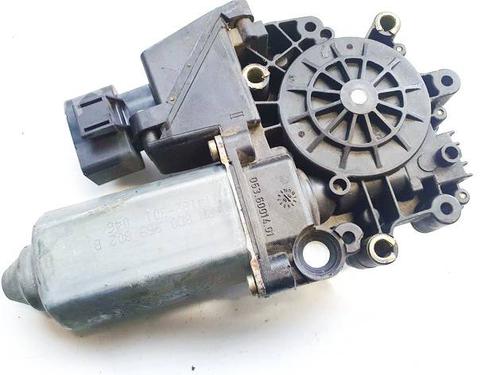 Used Right front window motor Right front window motor VW PASSAT B7 (362) 1.6 TDI (105 hp) 34885931 34885931