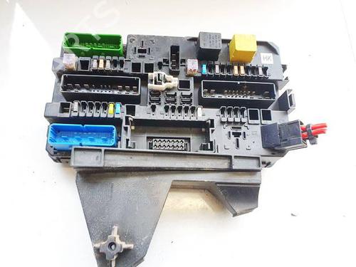 Fuse box OPEL ASTRA H (A04) 1.9 CDTI (L48) | BP36896070E1 - Image 2
