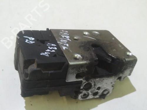 front-right-lock-peugeot-partner-mpv-5_-g_-1996-35667043 main image