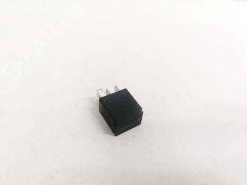 Electronic sensor VOLVO S80 I (184) 2.5 TDI | BP33085249M84 - Image 3