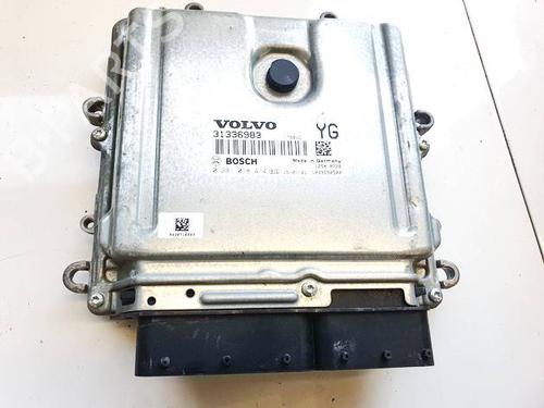 engine-control-unit-ecu-mercedes-benz-e-class-w212-2009-2010-2011-2012-2013-2014-2015-2016-32589374 main image