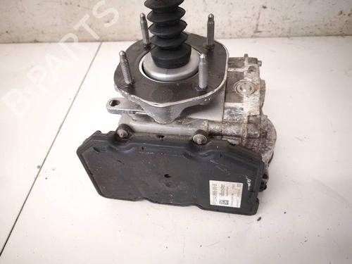 Brake master cylinder TESLA MODEL S (5YJS) P90D AWD | BP38577091M77 - Image 3