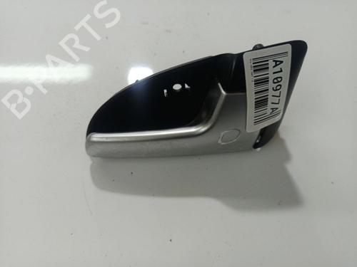 rear-right-interior-door-handle-kia-ceed-hatchback-ed-2006-2007-2008-2009-2010-2011-2012-34843336 main image