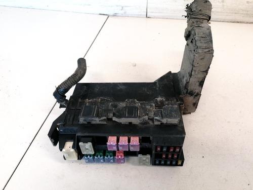 Used Fuse box Fuse box NISSAN X-TRAIL I (T30) 2.5 4x4 (165 hp) 32878158 32878158