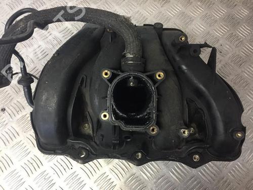Used Intake manifold Intake manifold 35713522 35713522