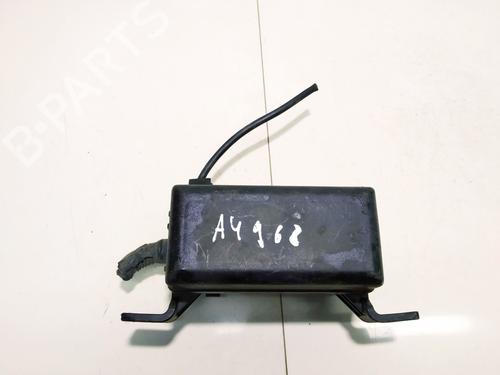 Used Fuse box Fuse box KIA SORENTO I (JC) 2.5 CRDi 4WD (140 hp) 33060842 33060842