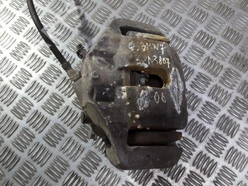Used Right front brake caliper Right front brake caliper BMW 7 (E65, E66, E67) 730 d (218 hp) 35683631 35683631