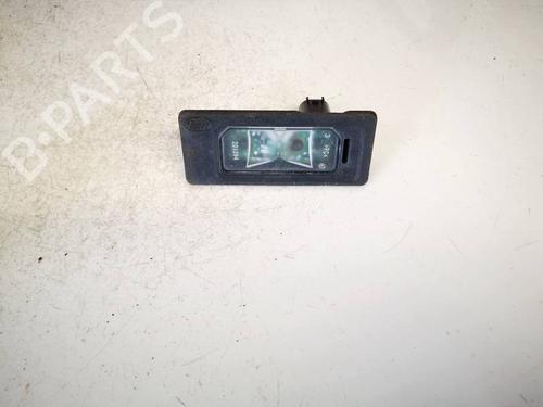 licence-plate-light-land-rover-discovery-sport-l550-2014-35070156 main image