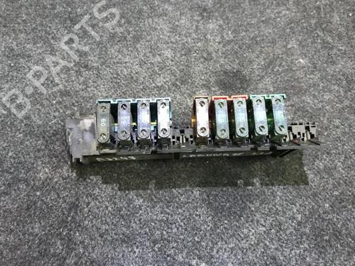 Used Fuse box Fuse box RENAULT LAGUNA I (B56_, 556_) 2.2 dT (B569) (113 hp) 33485741 33485741