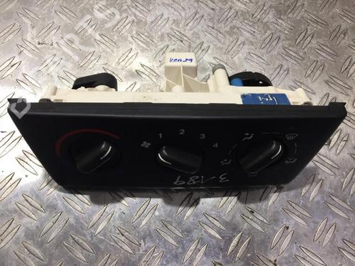 Used Climate control Climate control 35657891 35657891