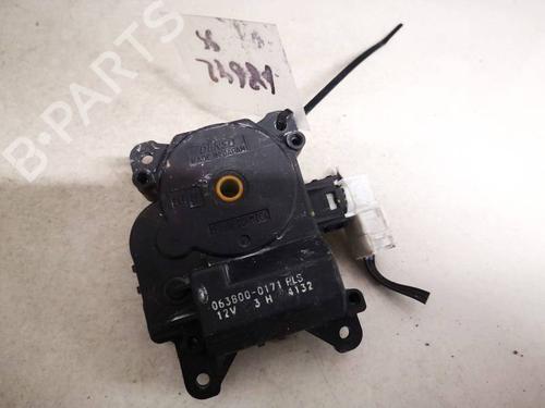 Used Electronic module LEXUS IS II (_E2_) 220d (ALE20) (177 hp) 32929345