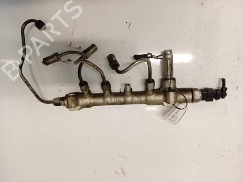 Used Injection rail Injection rail 34740172 34740172