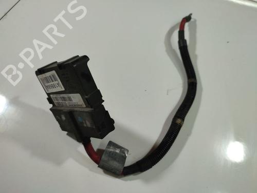Used Fuse box Fuse box 38574893 38574893